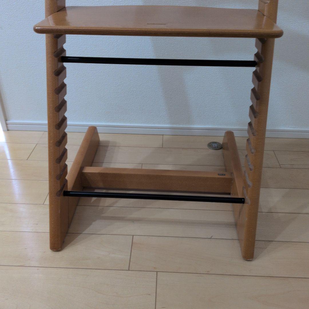 ＳＴＯＫＫＥ 値下げしました！！ 木製ハイチェア 高さ調整可能