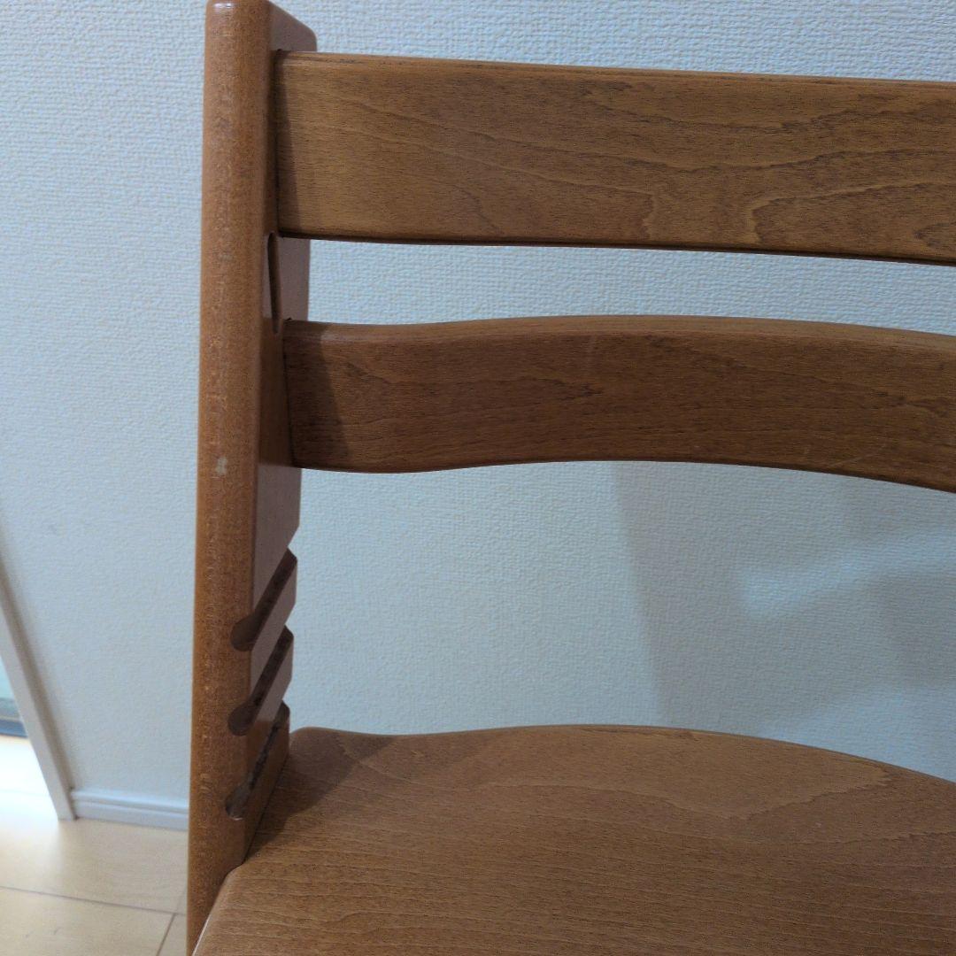 ＳＴＯＫＫＥ 値下げしました！！ 木製ハイチェア 高さ調整可能