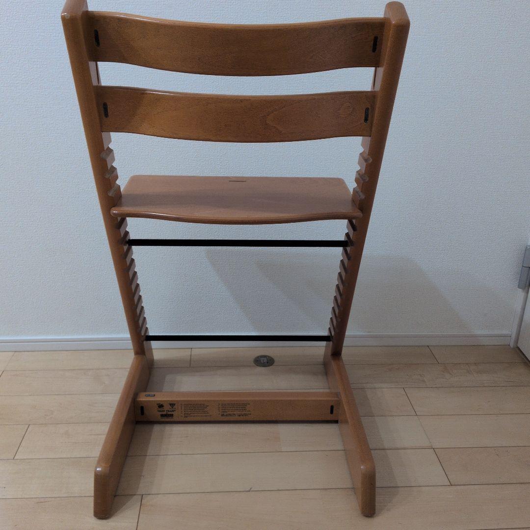 ＳＴＯＫＫＥ 値下げしました！！ 木製ハイチェア 高さ調整可能