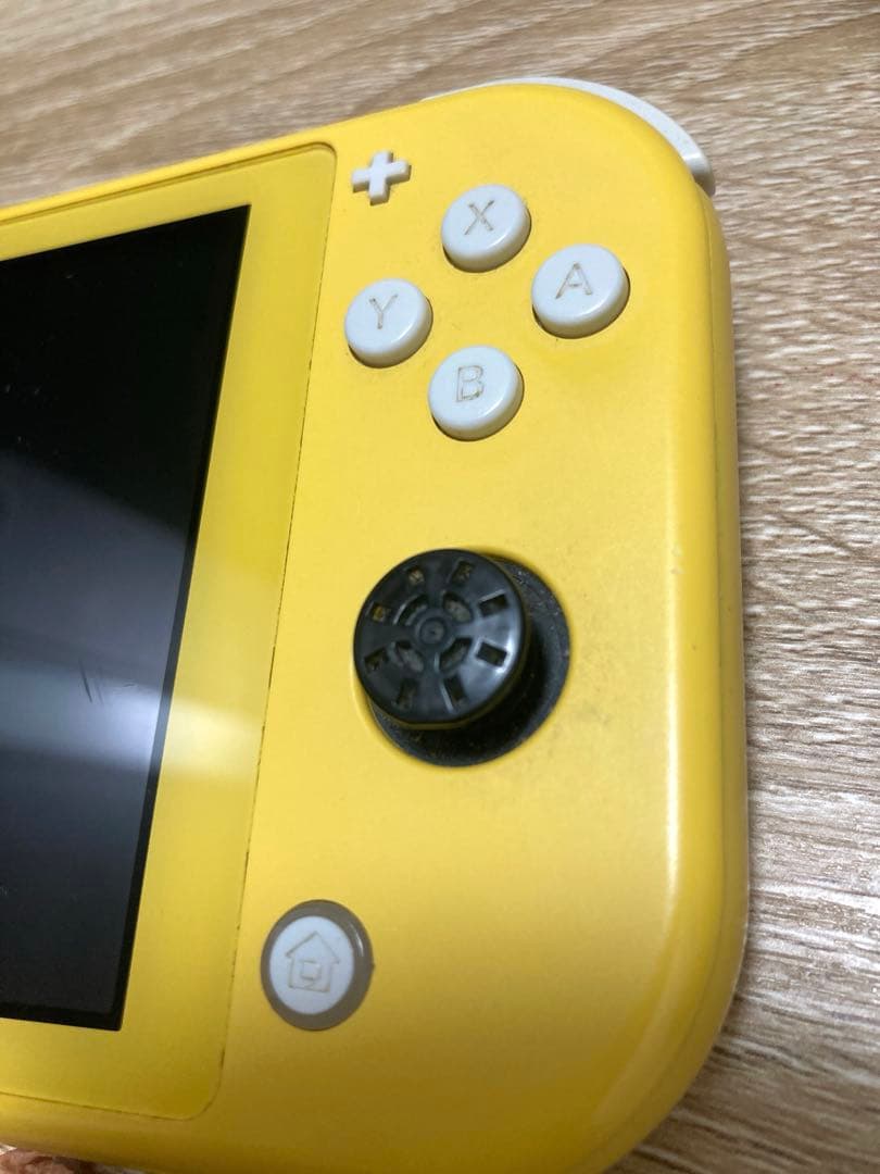 Nintendo Switch Lite イエロー　本体のみ