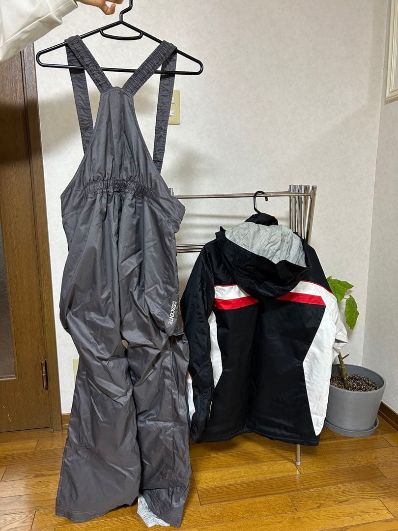 DESCENTE スキーウェア 160cm 男の子