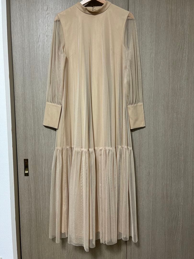 チュールハイネックワンピース　CAPRICIEUX LE'MAGE