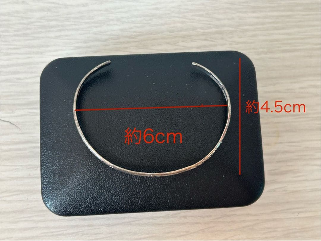 【値下げ中】ARIZONA FREEDOM シルバーバングル 専用ケース付き