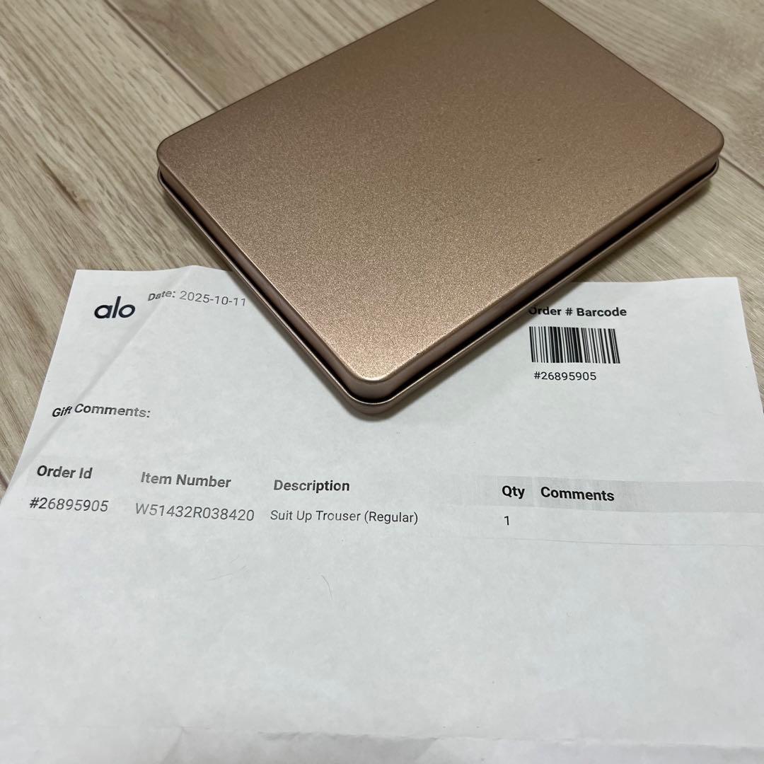 新品　Alo yoga パンツ　レギュラー　XXS ネイビー