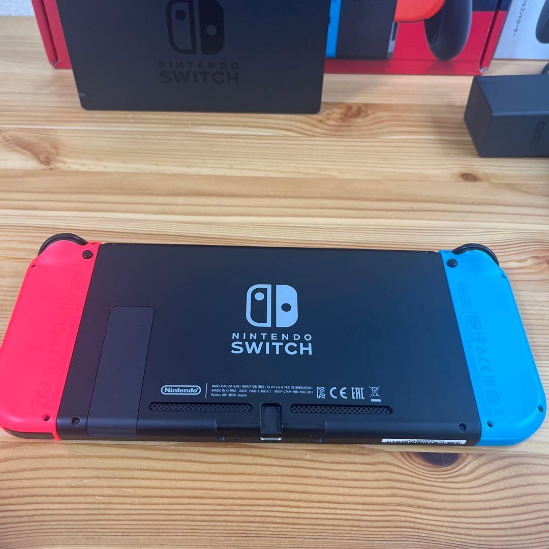 任天堂Switch本体2021＋Proコントローラー