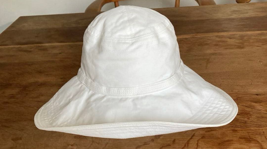 ヘレンカミンスキー　帽子