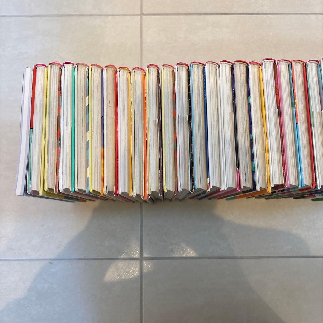 かいけつゾロリシリーズ　33冊➕新品ノートブック