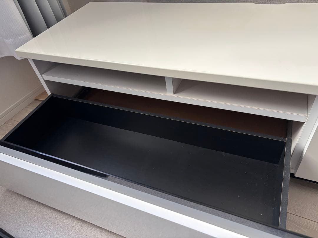 【極美品】LOWYA テレビ台 ローボード モダンホワイト 横幅140cm