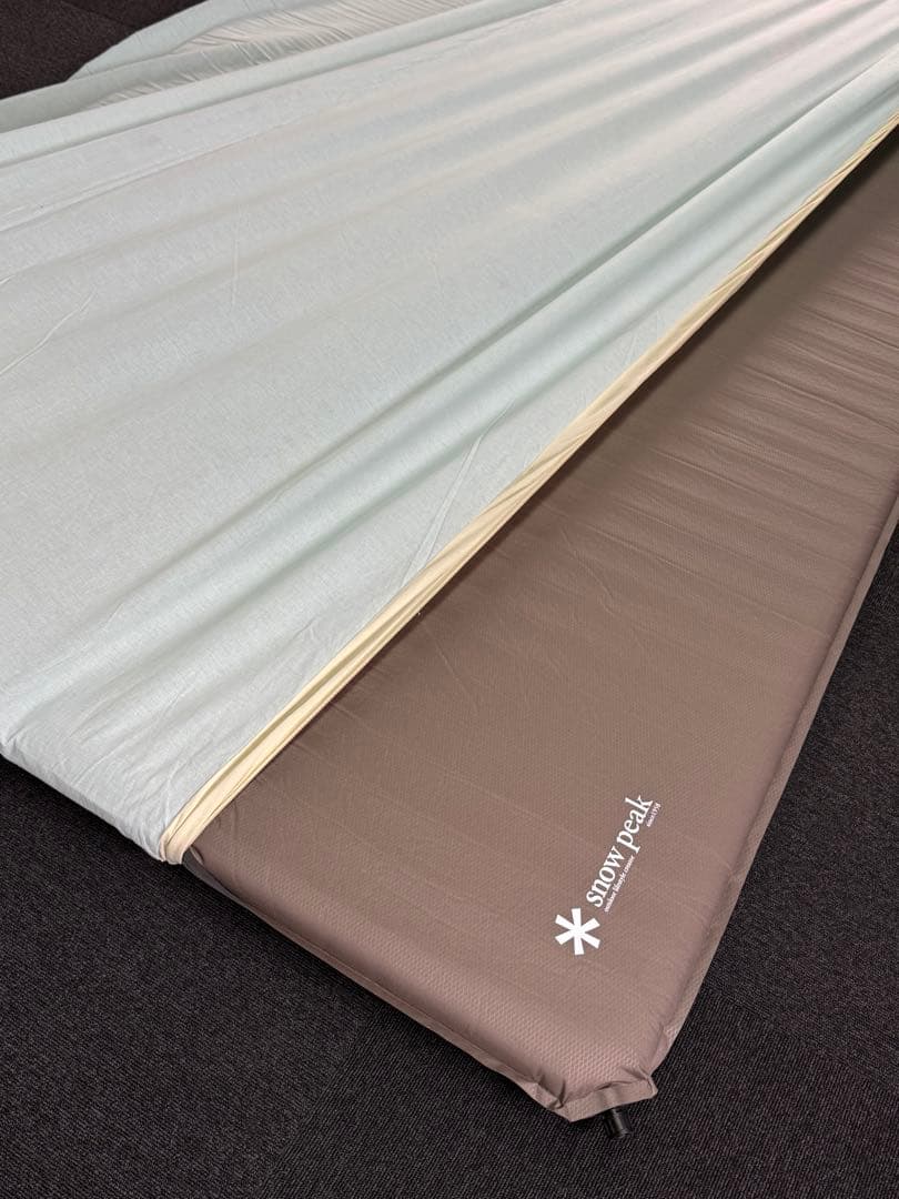 美品　 peak ダブルサイズ スリーピングマット