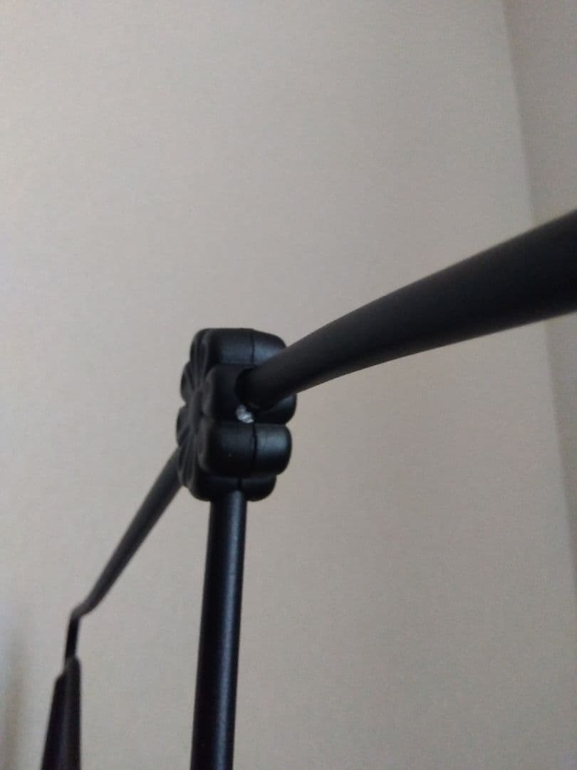 アイアンベッドフレーム　シングル