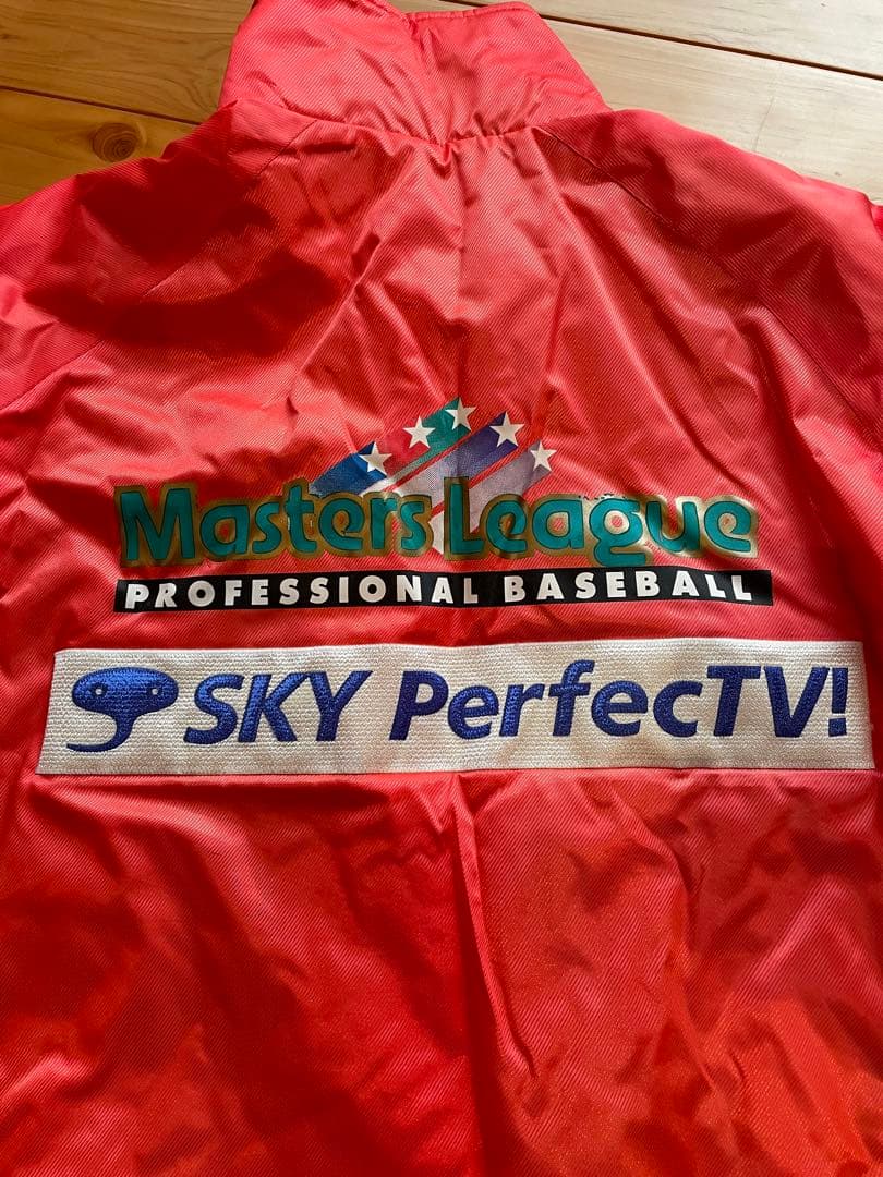 福岡ドンタクズ　スタジアムジャンバー