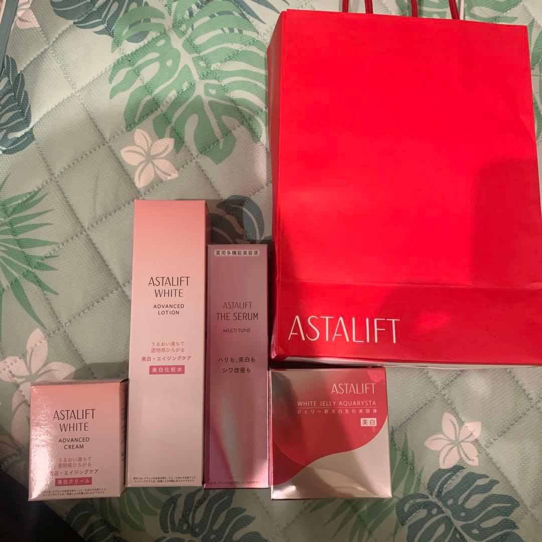 ASTALIFT ホワイト スキンケア4点セット