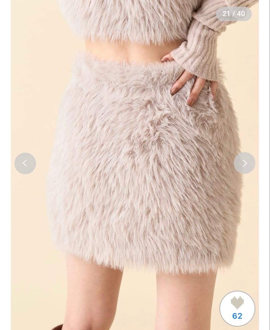 <♡> LILY BROWN フェザーヤーンミニスカート(モカベージュ)