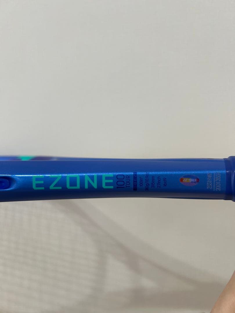YONEX EZONE 100 Tour グリップ2