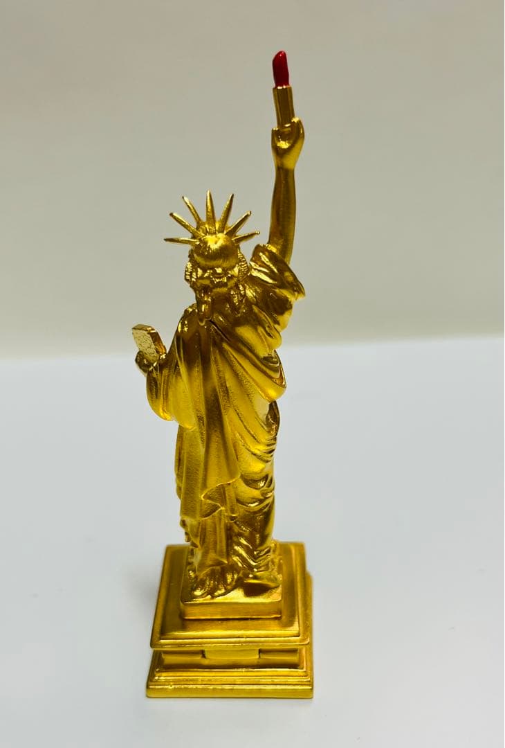 エスティローダー　練り香水　香水ケース　自由の女神像モチーフデザイン