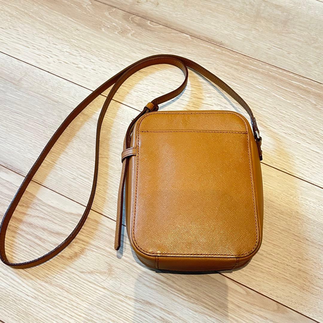 CULLNI クルニ レザーショルダーバッグ 牛革 ミニバッグ