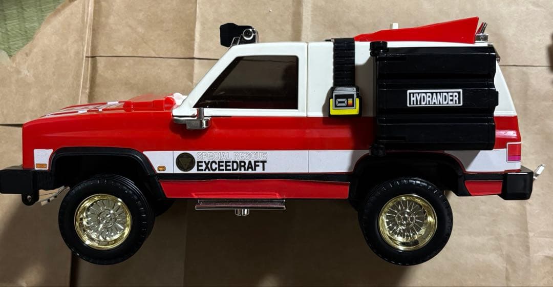 メタルヒーロー　特捜エクシードラフト　スクラムヘッド