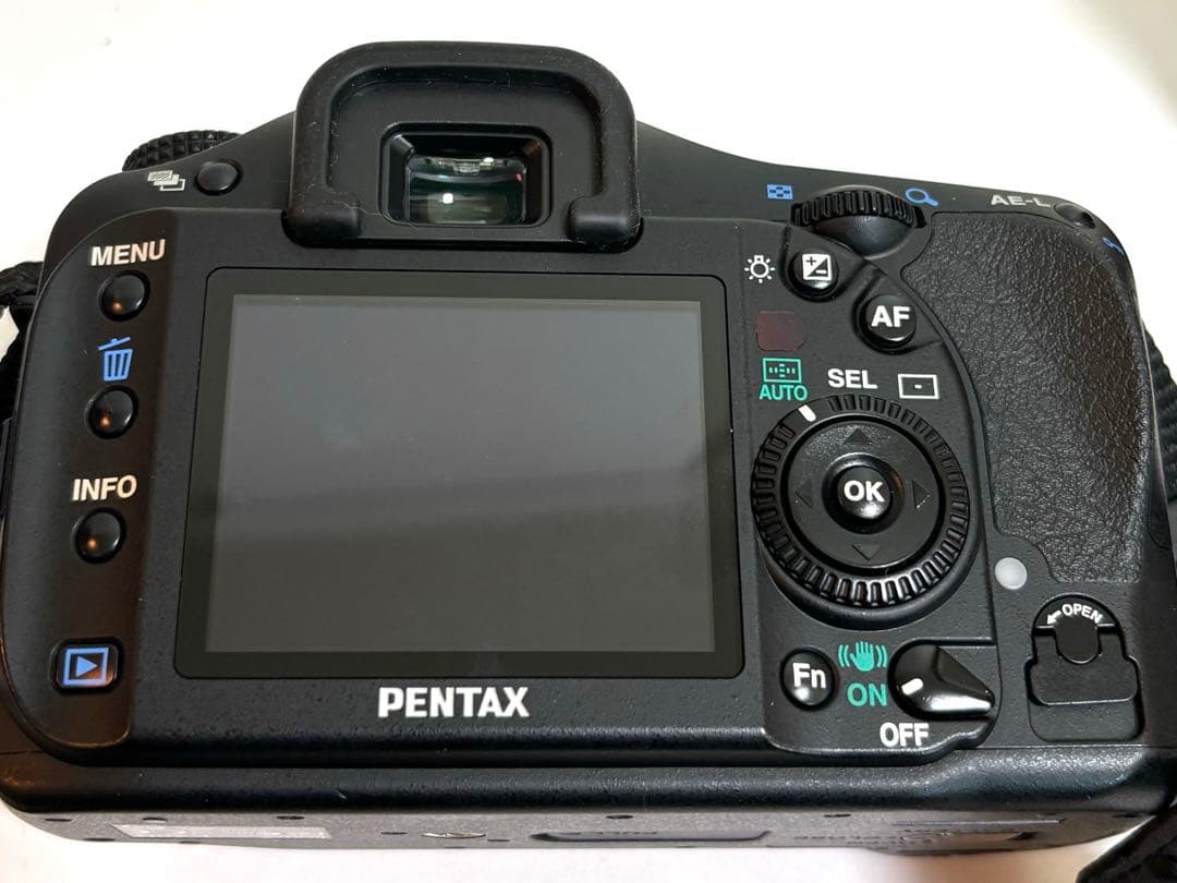 ペンタックスPENTAX K-20D 一眼レフ　レンズ3個、SD付
