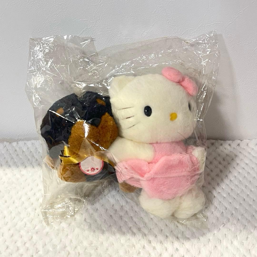 キティとお友達のダックスフンド　ぬいぐるみ