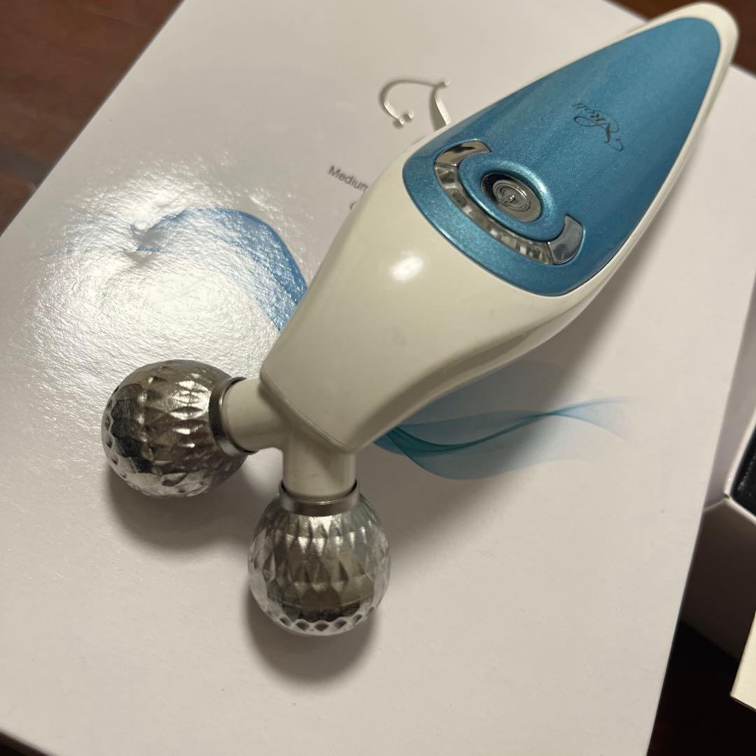 V Roll ダブルローラー 美顔器