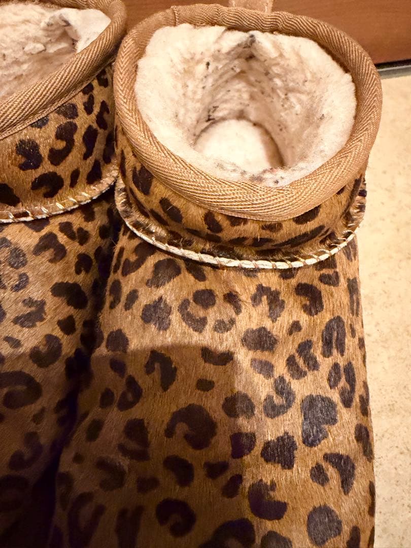 UGG ヒョウ柄　ファー　ショート　ムートンブーツ　レオパード　25㎝