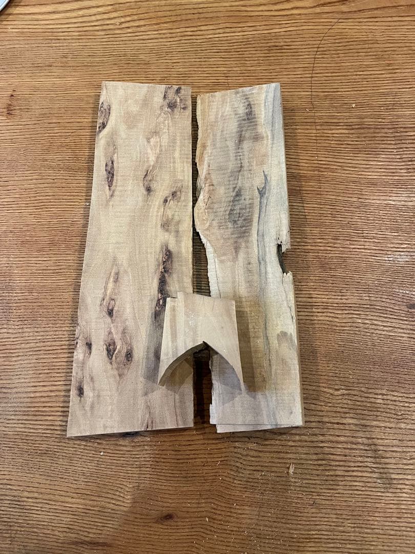 【インド白檀の木片467g】　　（11）