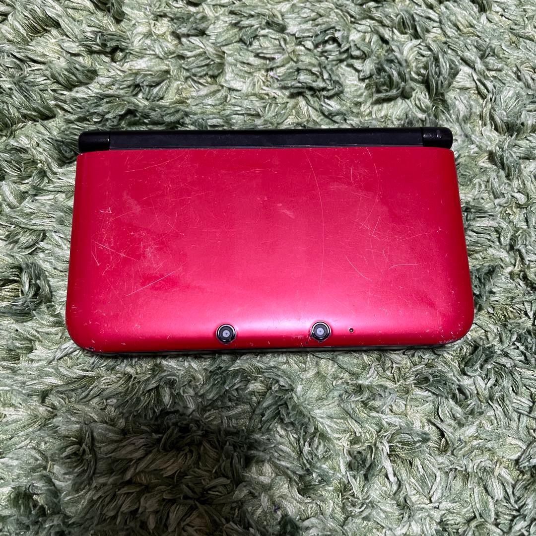 ニンテンドー3DS LL レッド ゲームソフト5本セット 充電器付き
