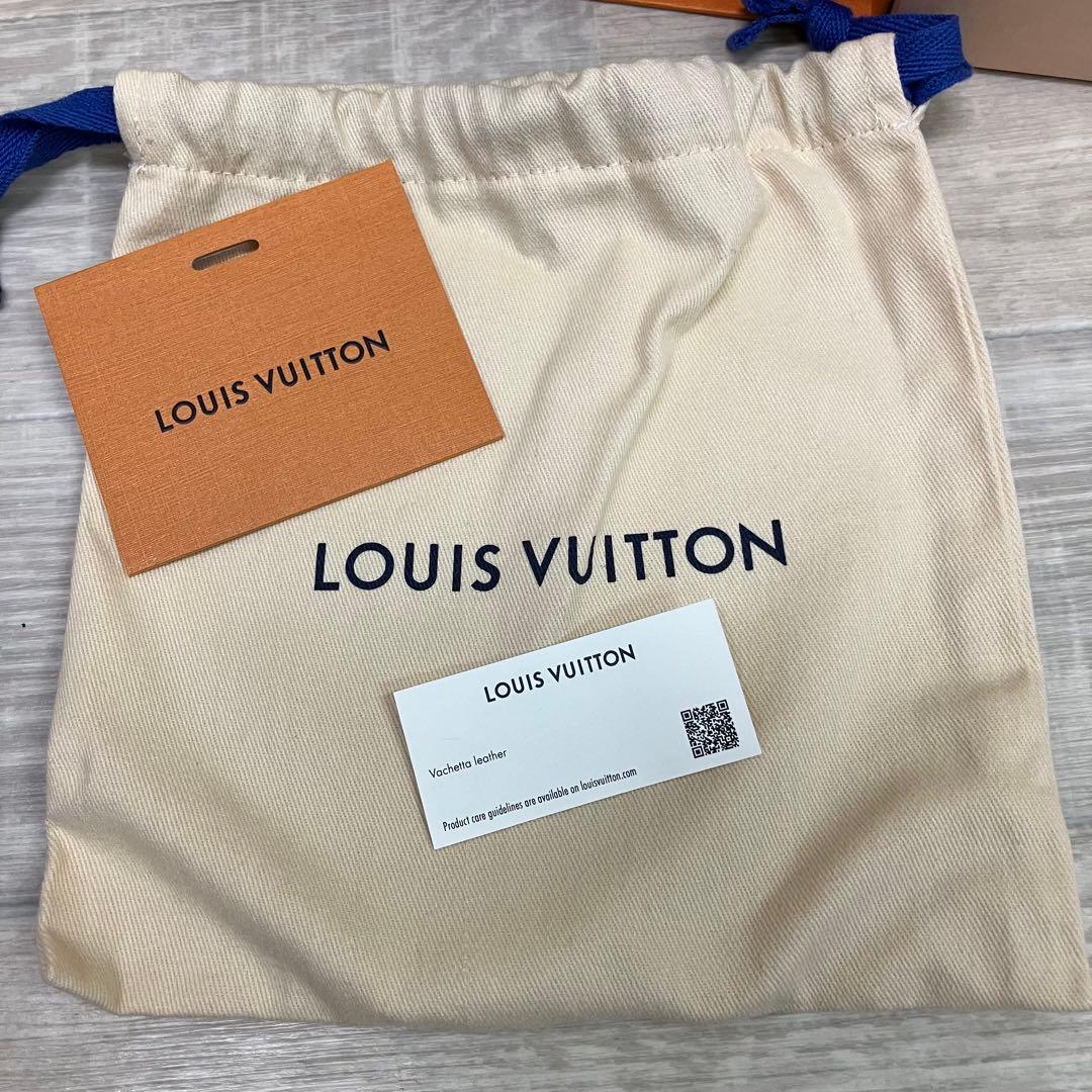 LOUIS VUITTON LV サークル キーホルダー　【f8c2288c】