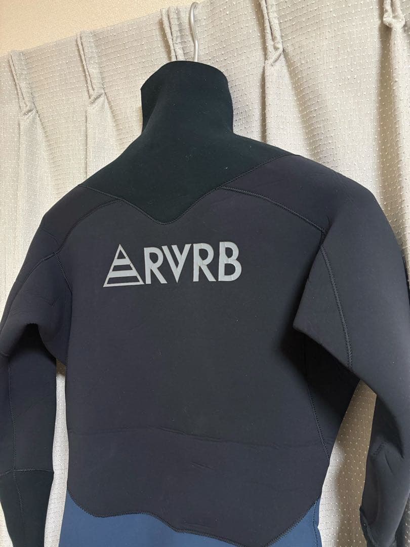 FEVR(フィーバー)3mmセミドライ メンズ XL相当(オーダー品)