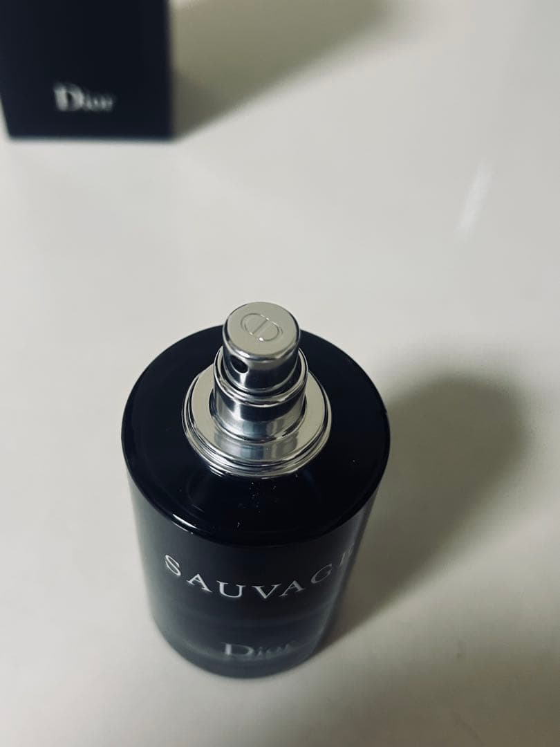 最終特価 確実正規品　DIOR ソヴァージュ オードゥ トワレ60mL 美品