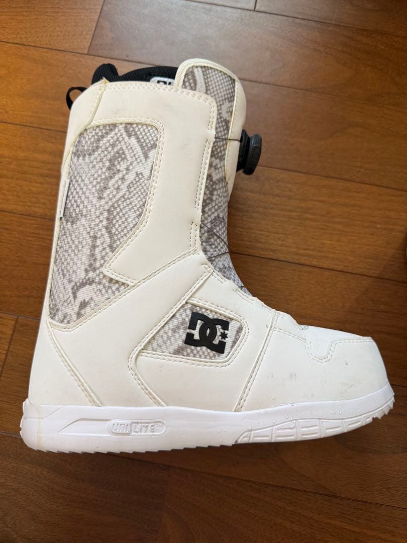 【使用1回のみ】DC スノーボードブーツ 24cm レディース 2023年モデル