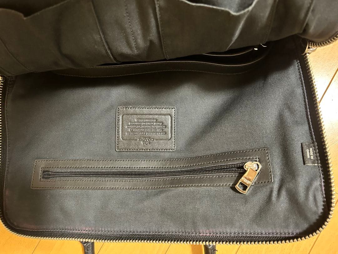 【美品】COACH コーチ ビジネスバッグ黒 レザー 刻印ロゴ A4収納可