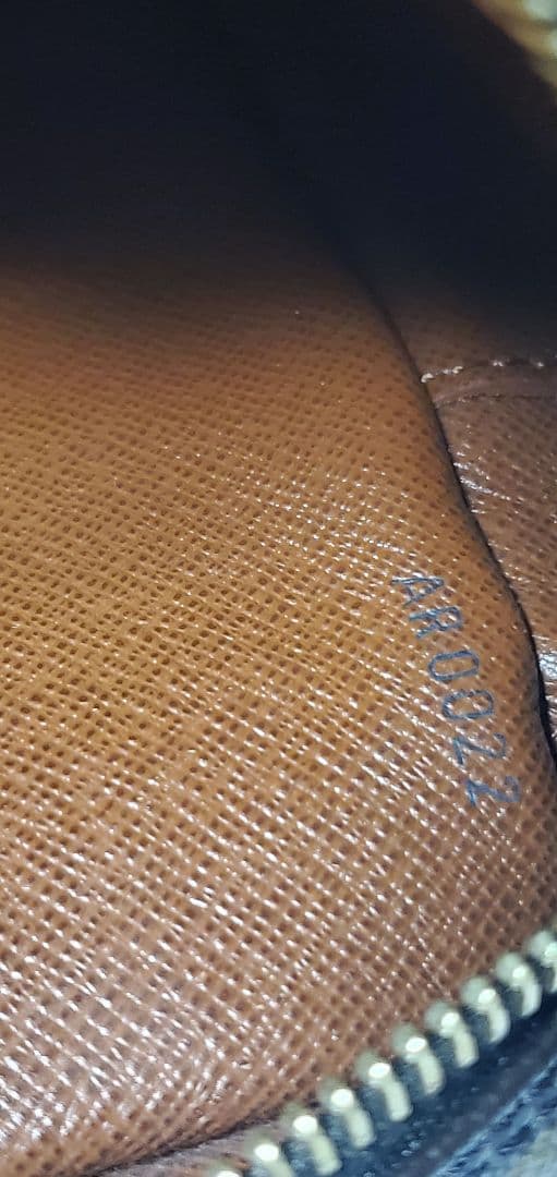 ルイヴィトンバック