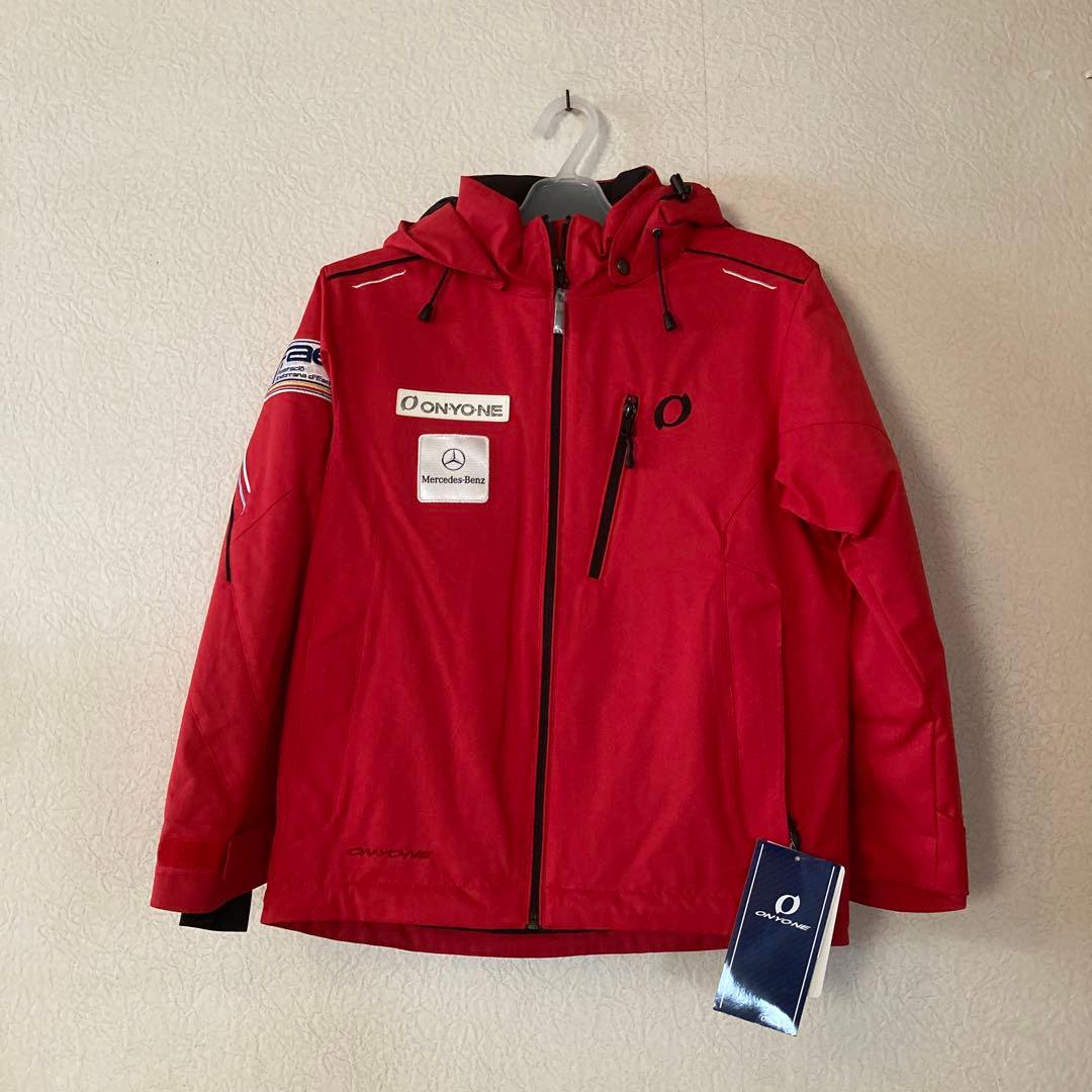 オンヨネ　定価22,000円　ジュニアスキーウェア　150センチ