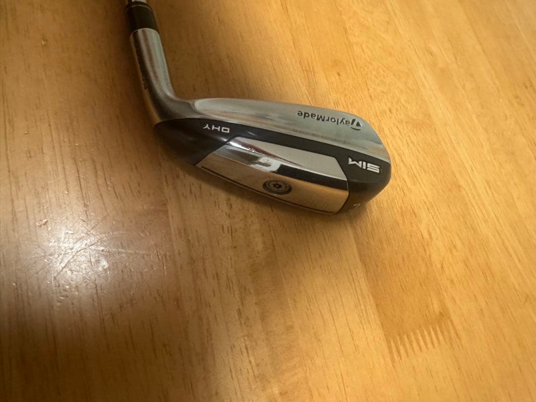 TaylorMade SIM DHY 4番