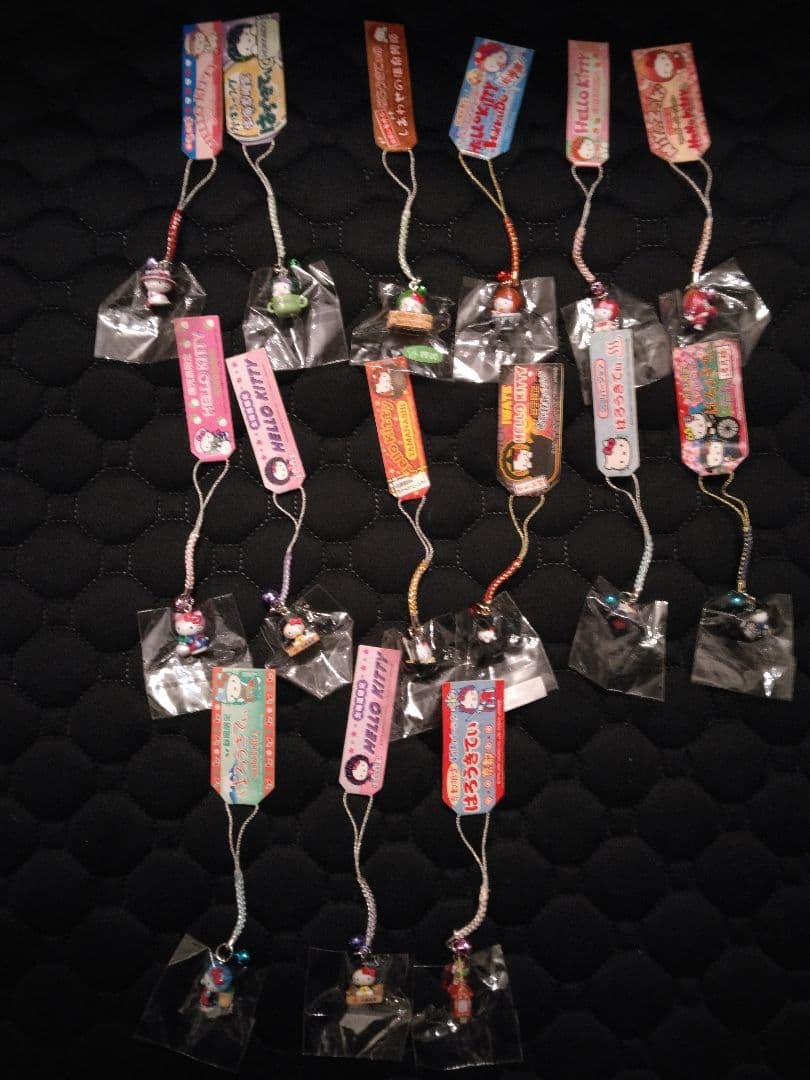 ハローキティ根付け96個セット