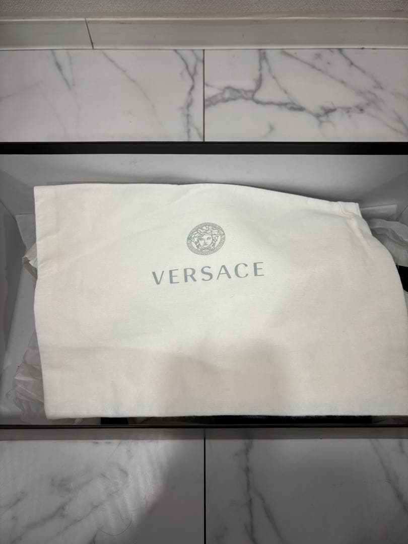 VERSACE ブラックレザーサンダル サイズ36