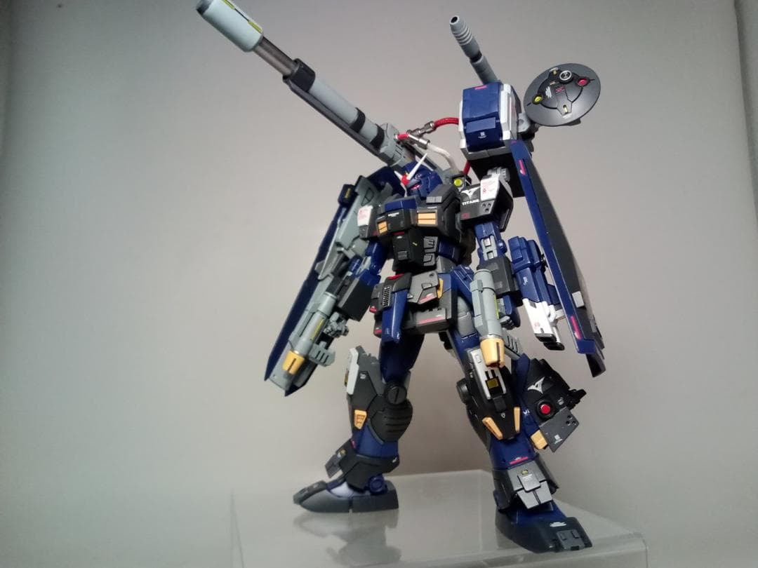 HG メガ フルアーマー ガンダム ティターンズ カスタム仕様 ガンプラ 完成品