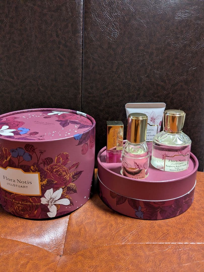 フローラノーティス　ラズベリー＆バニラ