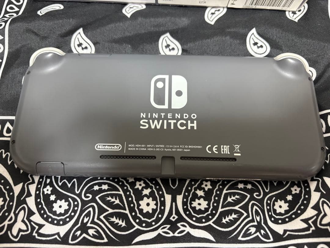 ニンテンドーSwitchrite モンハンライズ、SDカード、タイプCコード付き