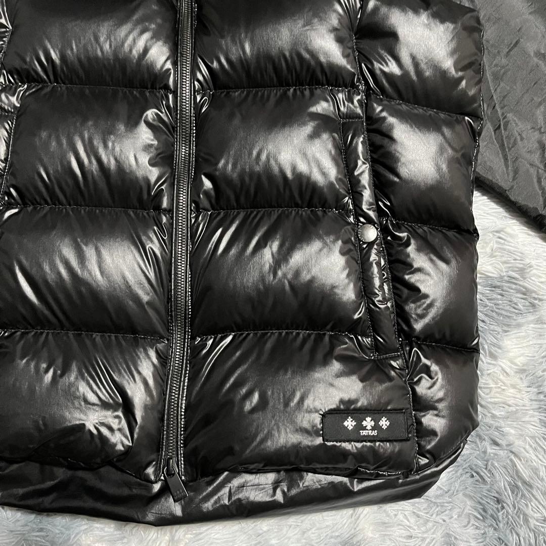 極美品　TATRAS ダウンベスト　POSEIDONE 黒　02 Mサイズ