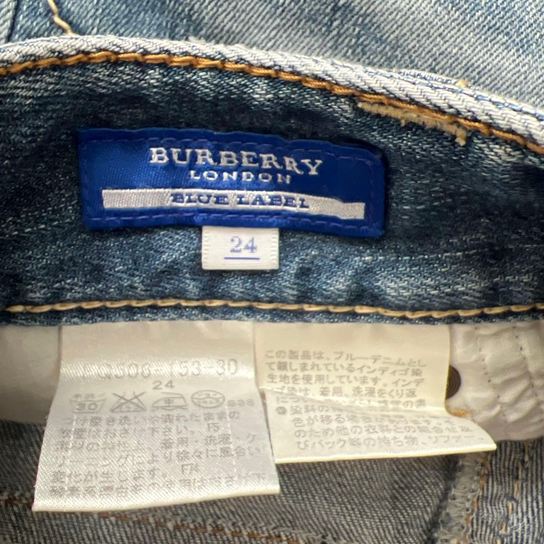 バーバリーブルーレーベル　デニムショートパンツ　ロゴ刺繍　Y2K