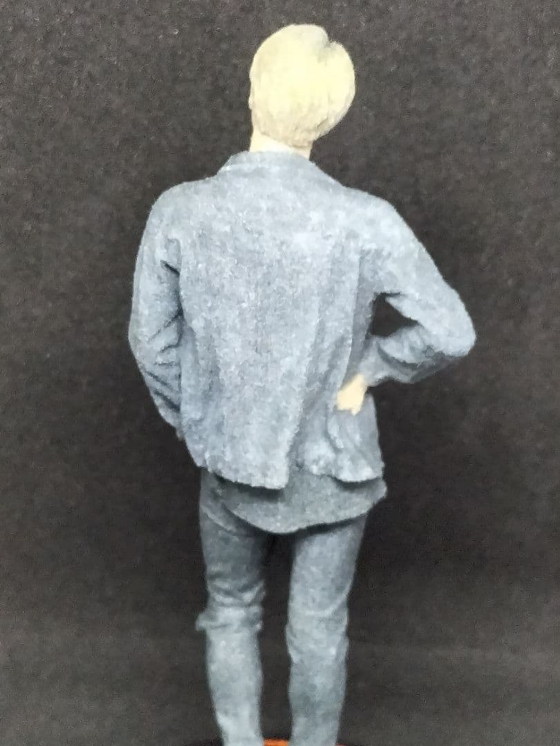 ＢＴＳ ジン　skテレコムフィギュア