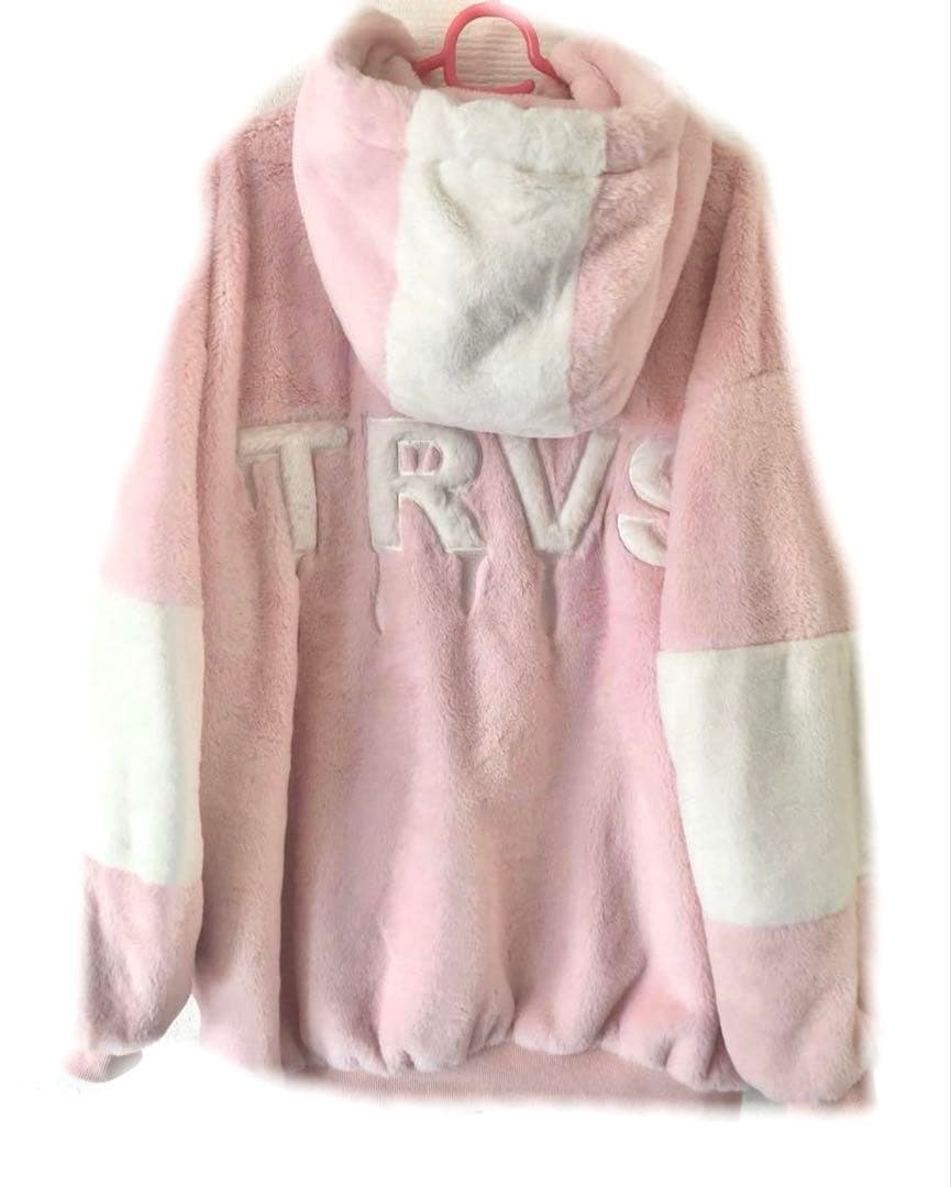 TRAVAS TOKYO ドリップロゴ ファー パーカー アウター ピンク