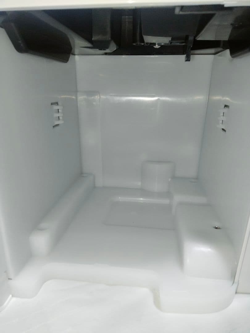 くり SHARP シャープ 空気清浄除湿機　CV-EF120-W