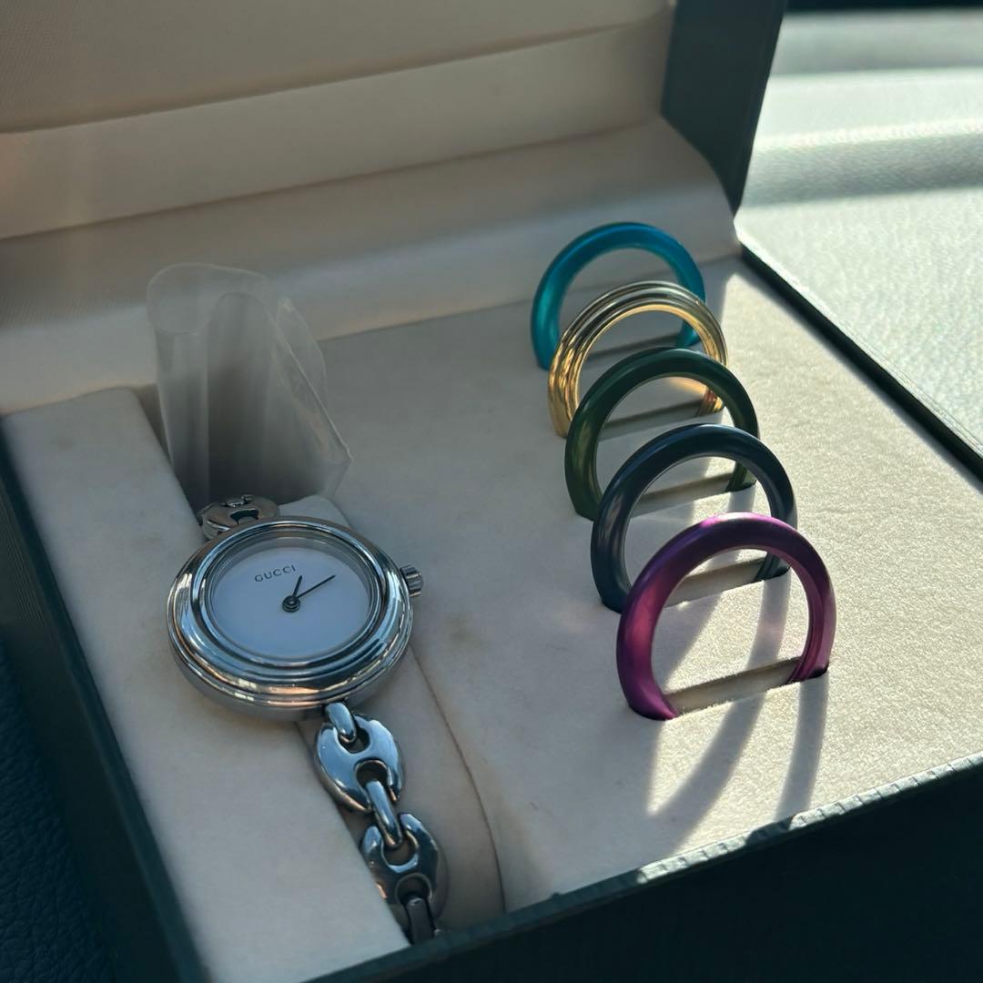 美品✨GUCCI グッチ　チェンジベゼル　メタリック　シルバー