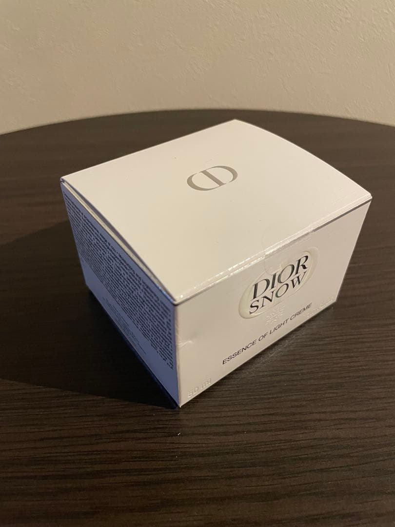 Dior  エッセンス オブ ライトクリーム 50ml