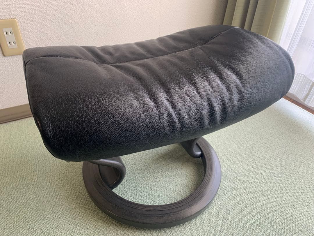 【DANKさん】　EKORNES ストレスレス　黒 レザー オットマン