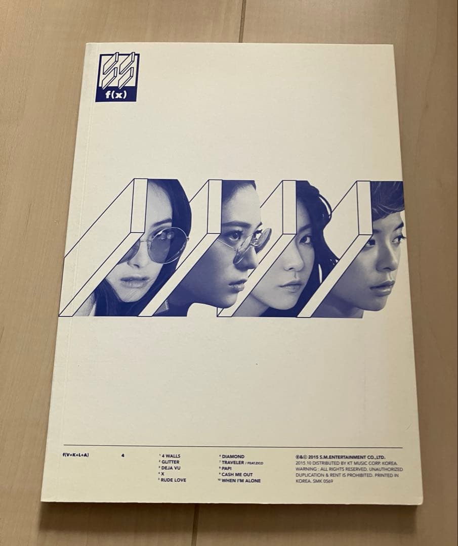 f(x) 4 Walls アルバム ビクトリア　トレカなし