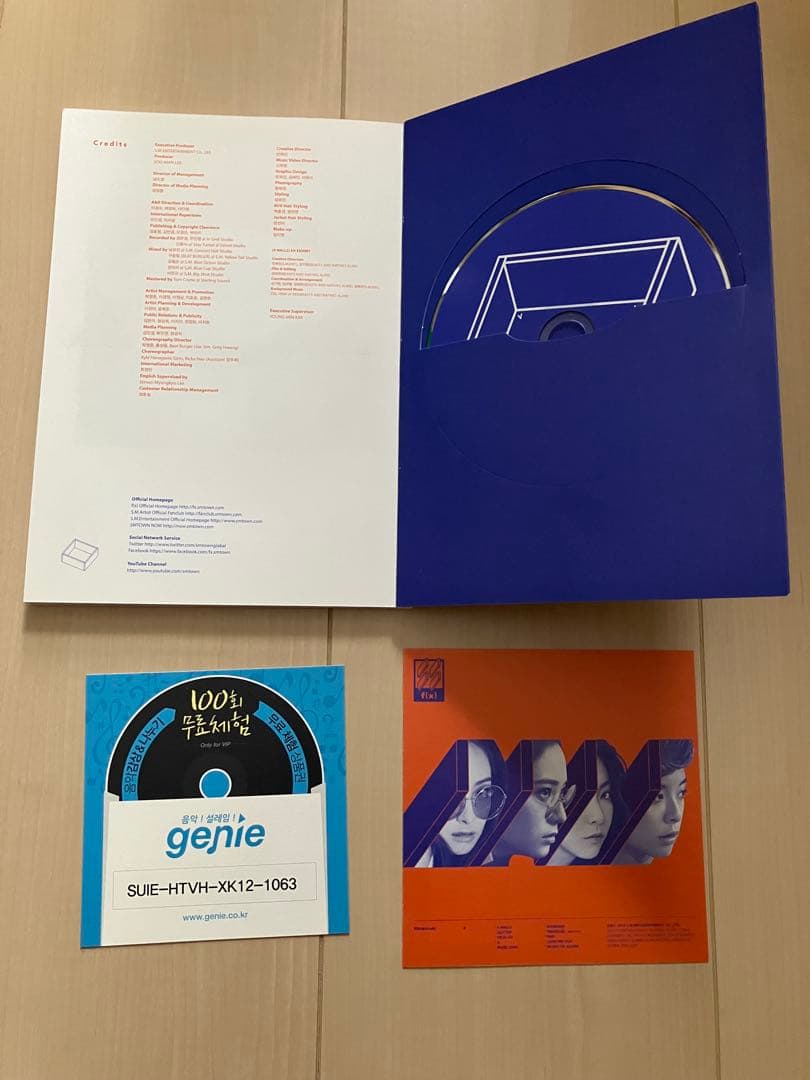 f(x) 4 Walls アルバム ビクトリア　トレカなし